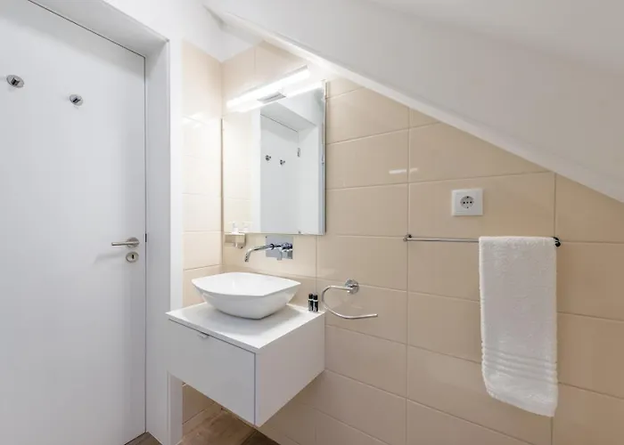 Guestready - Sao Domingos Homes アパート ポルト